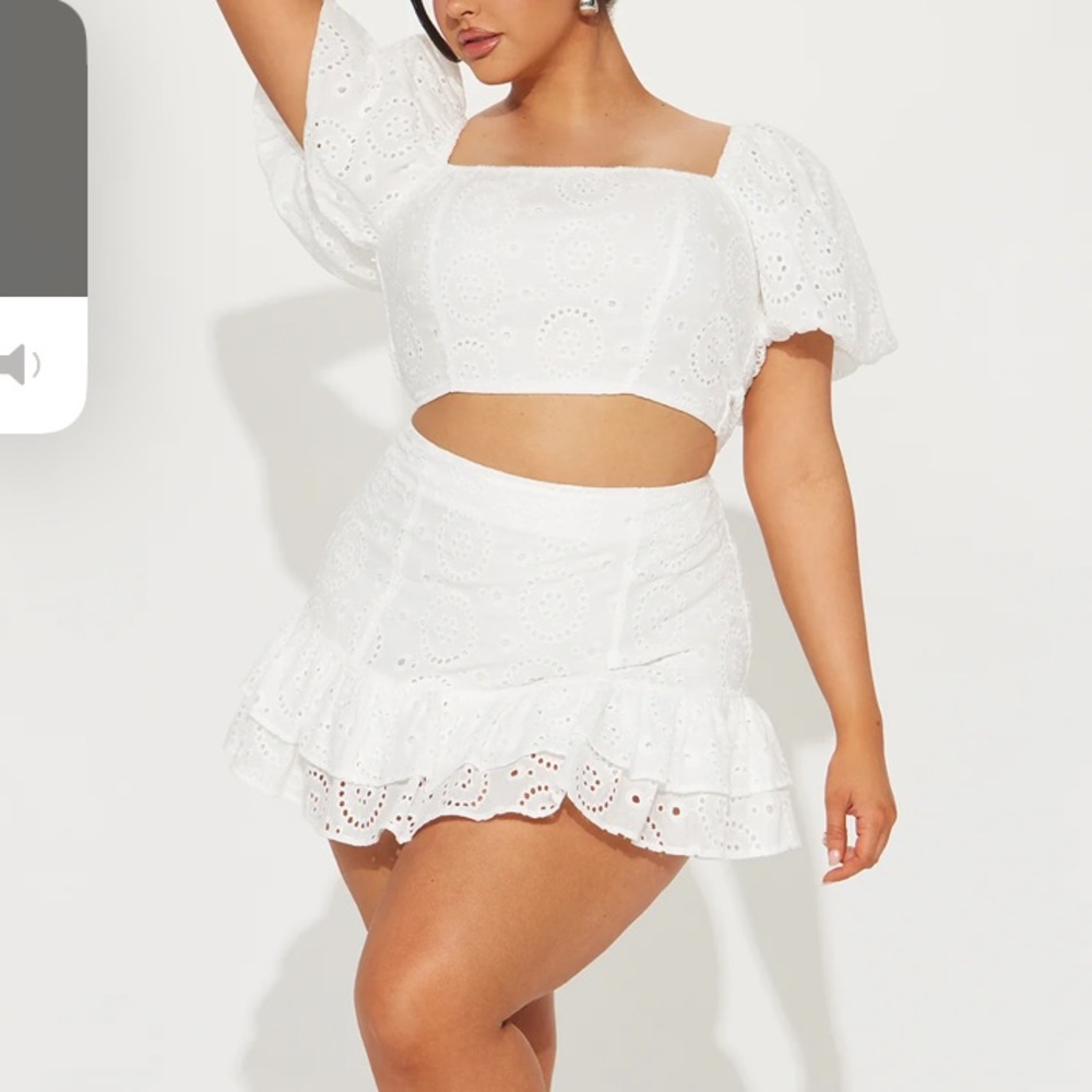 White 2pc SKIRT SET